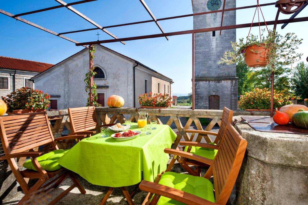 Rural Apartment Carolina Zrenj Exteriör bild