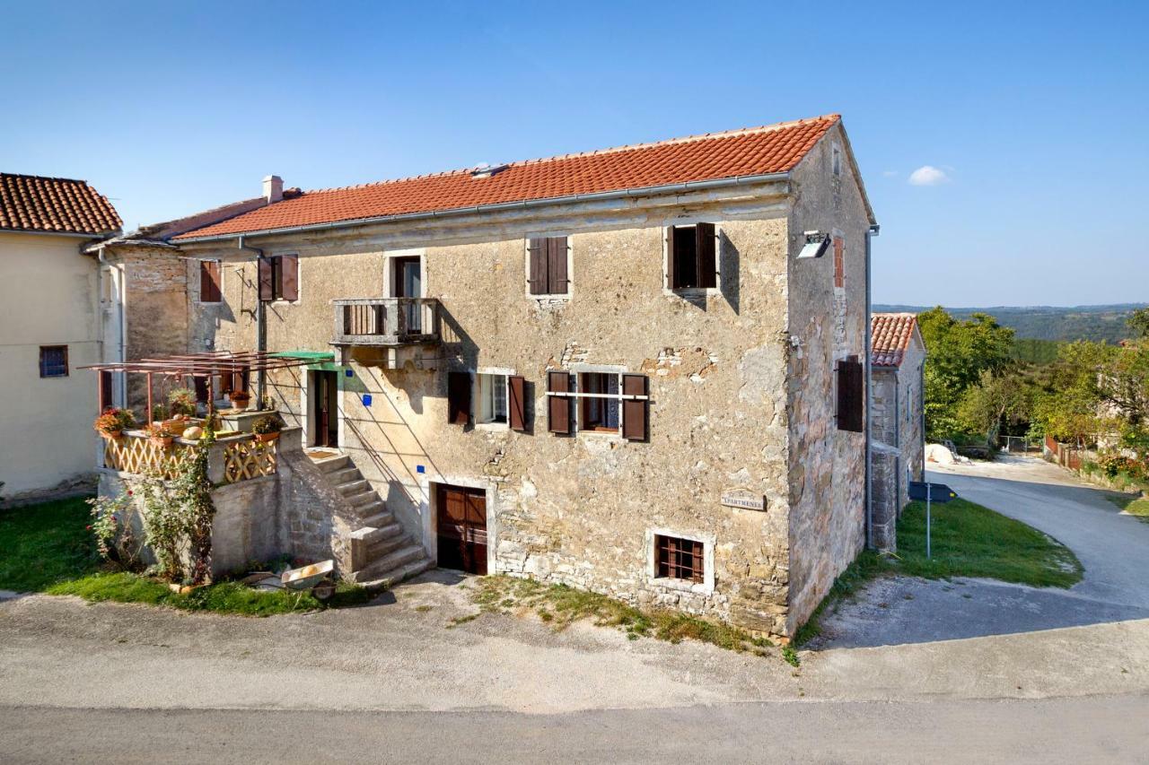 Rural Apartment Carolina Zrenj Exteriör bild